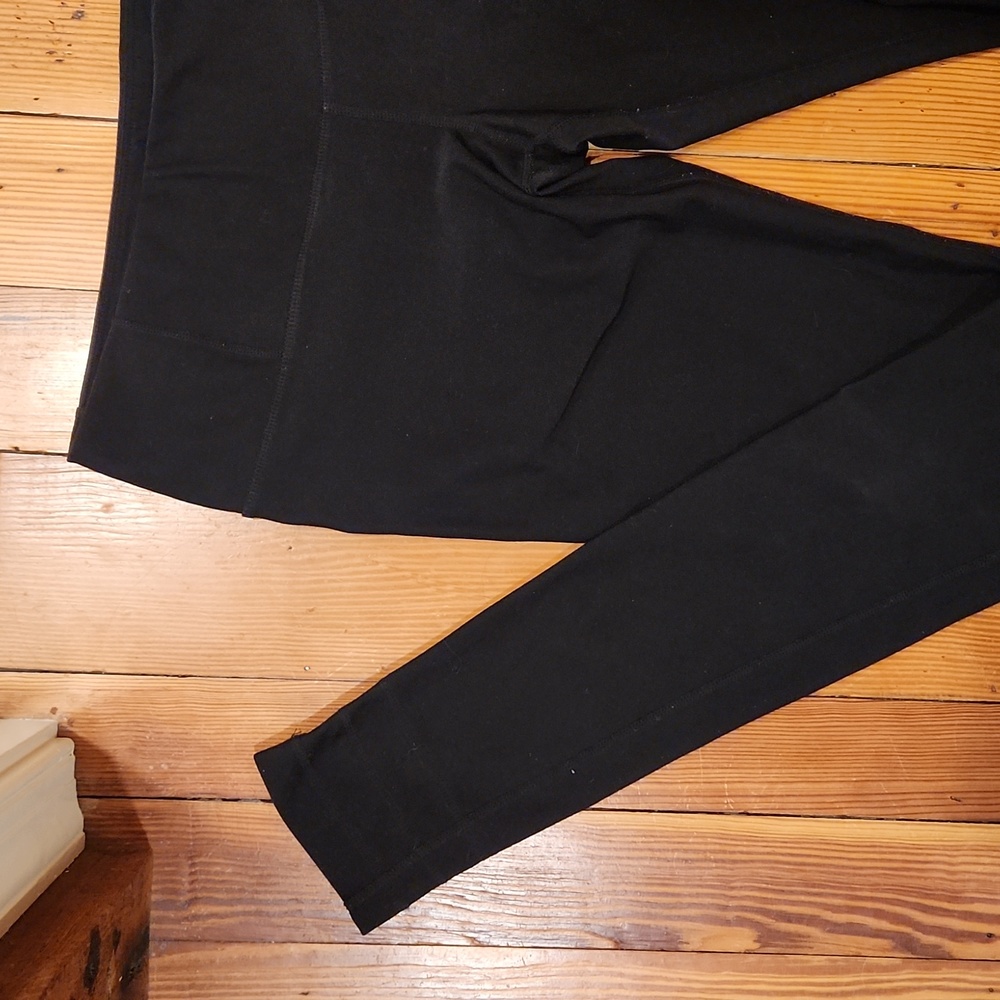 Black leggings